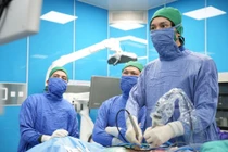 Nội soi điều trị thoát vị đĩa đệm tổn thương thần kinh, chèn ép tủy...