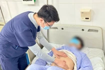 Ăn gỏi cá thanh niên 20 tuổi bị áp xe gan do ký sinh trùng