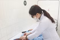 Châm cứu phục hồi thần kinh cho người bệnh sau tai biến mạch máu não