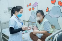 Phẫu thuật tim ít xâm lấn cho trẻ 3 tháng tuổi bị dị tật nghiêm trọng