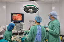 Trẻ hơn 5 tuổi phải cắt túi mật vì sỏi