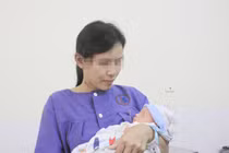 Hồi sinh kỳ diệu sản phụ tiền sản giật nặng, biến chứng Hellp