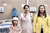 Sự hồi sinh kỳ diệu của cô bé 10 tuổi bị suy tim, teo cơ tủy... 