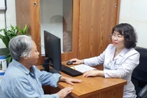 Người dùng thuốc chống đông rất khó phát hiện glocom gây mù lòa