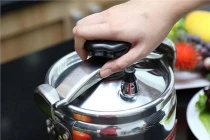 Người phụ nữ bỏng mặt do hơi từ nồi áp suất, cách xử lý bỏng hơi