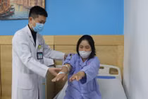 Phẫu thuật nội soi điều trị rách gân chóp xoay