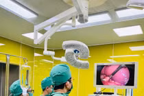 Chủ quan viêm loét dạ dày, người đàn ông bị sốc do thủng môn vị