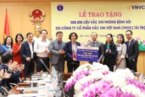 Bộ Y tế nhận 500.000 liều vắc xin sởi để tiêm miễn phí cho trẻ