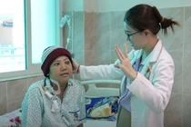 Mờ mắt đột ngột do viêm xoang biến chứng