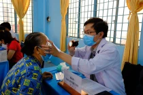 Đau mắt đỏ… cẩn thận sẹo giác mạc, mất thị lực