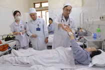 Báo động đột quỵ tăng đột biến: 3 ngày 12 ca nhập viện cấp cứu