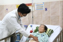 Đau quặn bụng, bí trung – đại tiện do u manh tràng gây lồng ruột