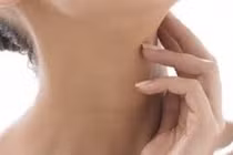 Dấu hiệu kỳ lạ ở cổ cảnh báo cơ thể sắp bị ung thư