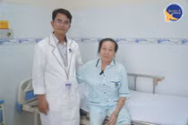 Chân đau dữ dội phải mổ cấp cứu vì tắc tĩnh mạch chậu đùi cấp