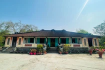 Khám phá nhà cổ Trăm Cột độc nhất vô nhị ở Long An