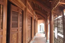 Ngôi nhà gỗ mít "khủng" nhất miền Bắc