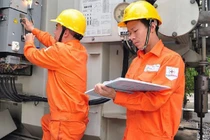 Từ ngày 10/, giá điện tăng lên hơn 2.200 đồng/kWh