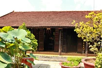 Ngôi nhà cổ “ngốn” 300 cây vàng của đại gia Bình Dương