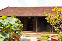 Ngôi nhà cổ “ngốn” 300 cây vàng của đại gia Bình Dương