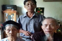 Niềm vui vì được chăm cha mẹ