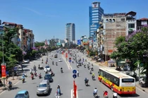 Cuối tuần miền Bắc sáng trời lạnh, ngày trở nắng hanh.