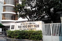 Cho thôi việc nữ giảng viên phát ngôn sai về phòng chống dịch