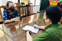 Đối tượng Nguyễn Thị Hương tại cơ quan công an (ảnh: Công an tỉnh Lạng Sơn).