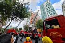 Nóng: Cháy khách sạn trên đường Đề Thám (TPHCM)