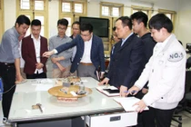  Đại học nghiên cứu – trọng tâm của xã hội tri thức