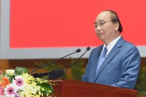 Thủ tướng: Xử lý nghiêm, kể cả hình sự người vi phạm phòng chống dịch COVID-19