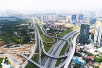 Đầu tư công: Từ tội đồ thành cứu cánh