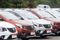 Số lượng xe VinFast Fadil bàn giao cho khách hàng trong tháng 10/2021 giảm nhẹ, tuy nhiên vẫn đạt mức rất cao là 2.218 xe.