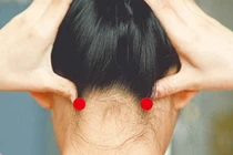 Thông kinh lạc chữa đau vai, gáy, giúp khí huyết lưu thông