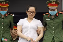 Giáo viên khai bị ép nâng điểm thi THPT vì 'quan hệ của sếp'