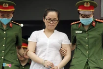 Giáo viên khai bị ép nâng điểm thi THPT vì 'quan hệ của sếp'