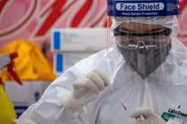 Một người tử vong tại khách sạn ở Tam Đảo, đang lấy mẫu xét nghiệm COVID-19