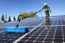 Cách vệ sinh pin năng lượng mặt trời