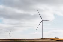 Phân tách nước sản xuất khí hydro hiệu quả hơn 50 lần