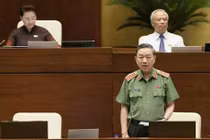 Bộ trưởng Bộ Công an Tô Lâm trả lời chất vấn trước Quốc hội