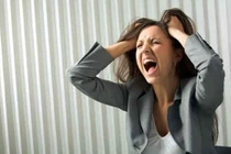 Luôn sợ người khác có dụng ý xấu