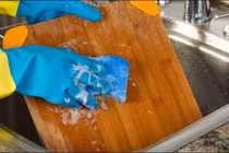 Bạn đã vệ sinh đúng cách các đồ dùng trong nhà bếp?