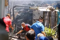 Đốt nhà người yêu vì mâu thuẫn tình cảm