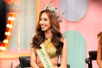 Thùy Tiên lo khàn tiếng vẫn rực rỡ cùng các hoa hậu đọ catwalk