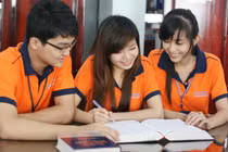 Bộ GD&ĐT yêu cầu các trường không gửi giấy trúng tuyển trước khi tốt nghiệp