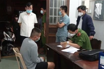 Tiền Giang: Giang hồ lộng hành đánh đập dã man 1 phụ nữ, Cơ quan công an triệu tập 7 đối tượng