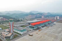 Đề nghị kéo dài thời gian đóng cửa sân bay Vân Đồn đến 3-3