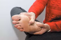 Bấm huyệt vị thải độc tạng phủ