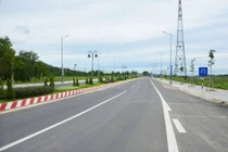 Quảng Ngãi tiếp tục làm đường ven biển Dung Quất - Sa Huỳnh giai đoạn IIa