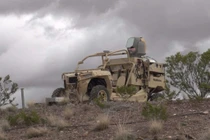 Mỹ đưa vào biên chế thử nghiệm vũ khí laser chống UAV