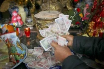 Không thể hết nạn đổi tiền lẻ